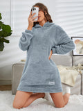 Comfortable All-Season Hooded Tunic Dress - Women's Casual Polyester, Warm and Machine-Washable, Stylish Solid Color for Easy Matching