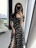 Stunning Floral Print Square Neck Dress - Elegant Women's Short Sleeve Dresses for Summer - Vibrant, Comfortable, and Chic Clothing for Ladies
