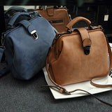 Vintage Doctor-Style Shoulder Bag for Women, Split Leather with Solid Color, Casual Handbag with Buckle Closure and Polycotton Lining - Ideal for Travel and Gifting, Crafted in Guangzhou