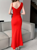 Stunning Asymmetric Backless Dress - Solid Chain Detail, Sleeveless, Split Thigh, Elegant Party Dress for Women - Perfect for Formal Occasions, Night Out, Clubbing, and Special Events