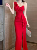 Stunning Asymmetric Backless Dress - Solid Chain Detail, Sleeveless, Split Thigh, Elegant Party Dress for Women - Perfect for Formal Occasions, Night Out, Clubbing, and Special Events