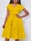 Zjkrl - Bowknot Lace-Up Solid Color V-Neck Midi Dresses