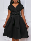 Zjkrl - Bowknot Lace-Up Solid Color V-Neck Midi Dresses