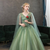Zjkrl Quinceanera Dress Elelgant V-neck Green Party Prom Ball Gown Vintage Lace Embroidery Solo And Host Quinceanera Dresses