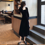 Zjkrl Vintage Black Velvet Dress 2023 Women Autumn Winter Warm Long Sleeve Maxi Dress French Elegant V-Neck Party Dresses