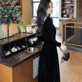 Zjkrl Vintage Black Velvet Dress 2023 Women Autumn Winter Warm Long Sleeve Maxi Dress French Elegant V-Neck Party Dresses